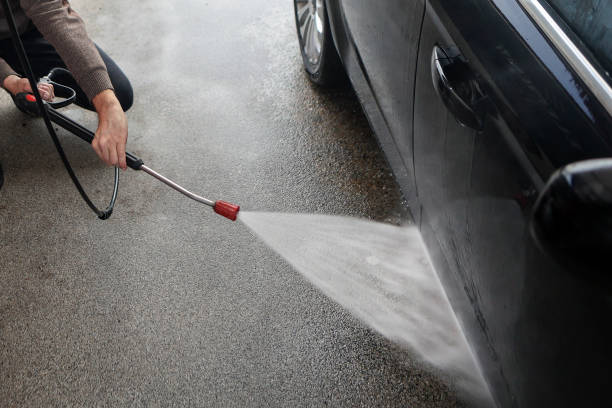 Best Commercial Building Pressure Washing  in Creston, IA